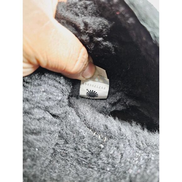 UGG Winter Women 9 - Picture 6 of 11